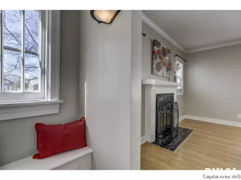 2044 S State St, Springfield, IL 62704 photo 7