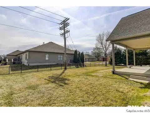 2444 Wimbledon, Springfield, IL 62704 photo 31