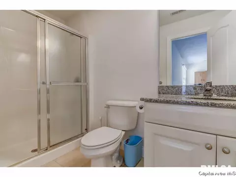 2444 Wimbledon, Springfield, IL 62704 photo 23