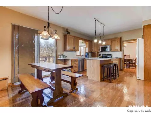 4641 Barrington Dr, Springfield, IL 62711 photo 6