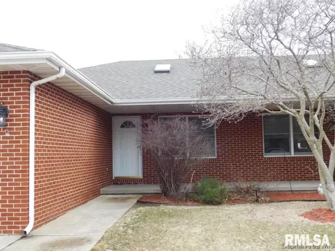 6304 Hayley Ct, Springfield, IL 62707 photo 2