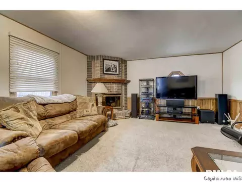 5242 Buford St, Springfield, IL 62703 photo 4