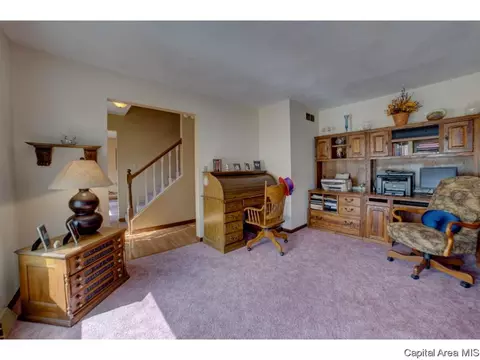 3113 La Conner, Springfield, IL 62704 photo 7