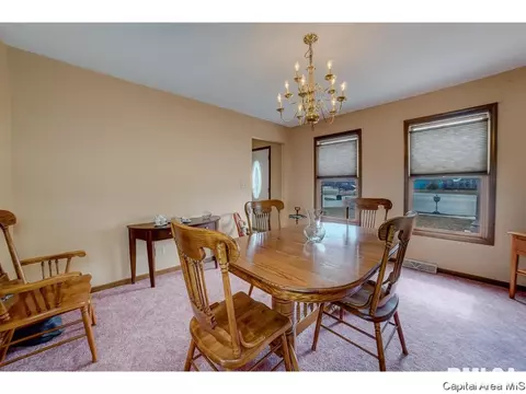 3113 La Conner, Springfield, IL 62704 photo 9