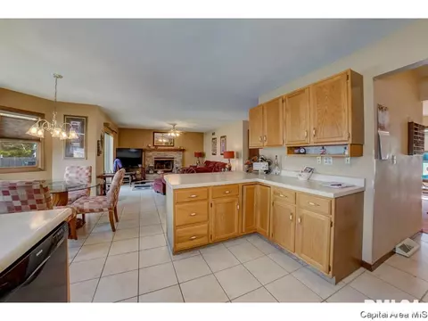3113 La Conner, Springfield, IL 62704 photo 13