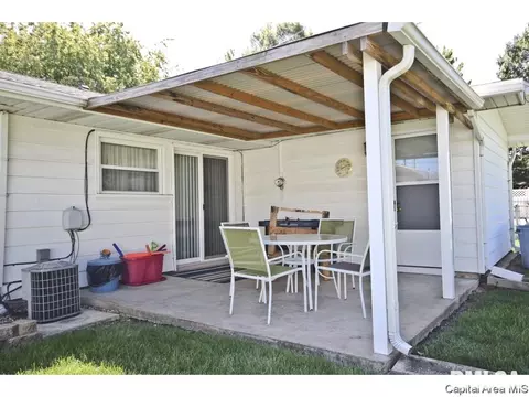 2129 N 23rd, Springfield, IL 62702 photo 21