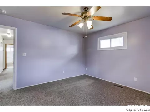 2129 N 23rd, Springfield, IL 62702 photo 12