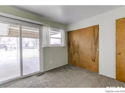 2129 N 23rd, Springfield, IL 62702 photo 18