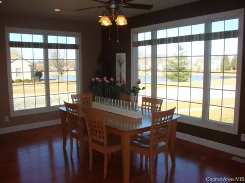1900 Grist Mill Dr, Springfield, IL 62711 photo 6