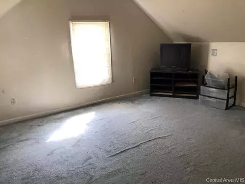 625 E Wood Ave, Springfield, IL 62702 photo 12