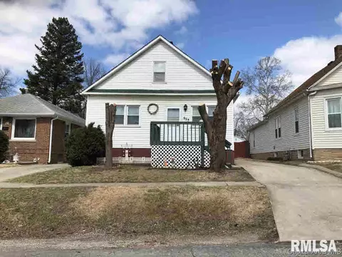 625 E Wood Ave, Springfield, IL 62702 photo 2