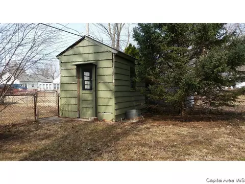 3413 S 3rd St, Springfield, IL 62703 photo 5