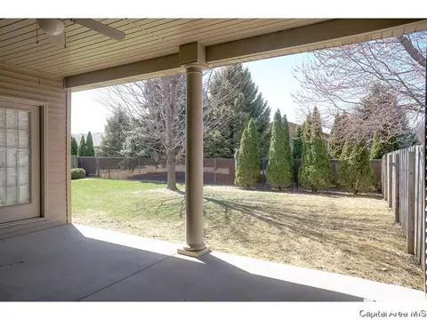 2407 Interlacken Dr, Springfield, IL 62704 photo 30