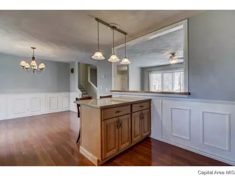 277 Wisteria Dr, Springfield, IL 62711 photo 9
