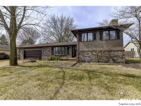 277 Wisteria Dr, Springfield, IL 62711 photo 1