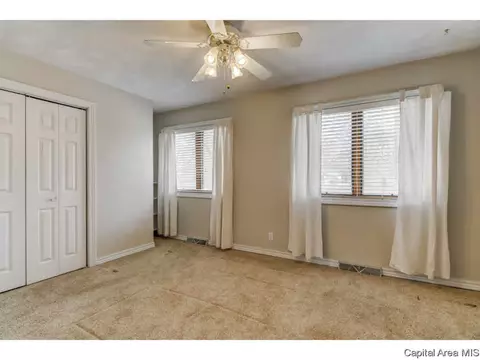 277 Wisteria Dr, Springfield, IL 62711 photo 17