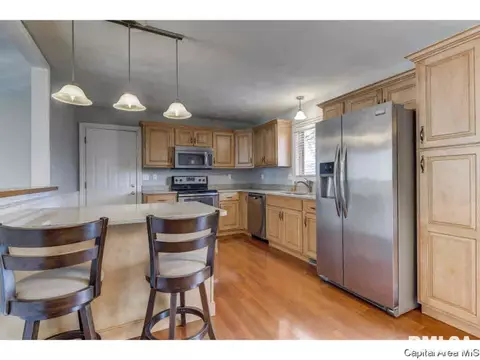 277 Wisteria Dr, Springfield, IL 62711 photo 10
