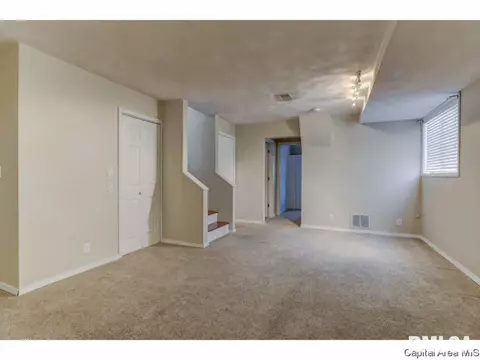 277 Wisteria Dr, Springfield, IL 62711 photo 15