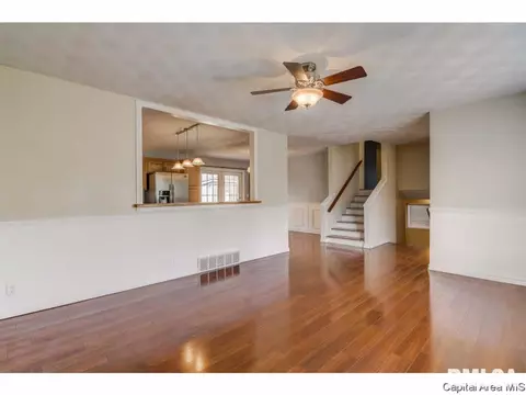 277 Wisteria Dr, Springfield, IL 62711 photo 6