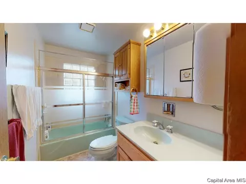 21 Nottingham Rd, Springfield, IL 62704 photo 8