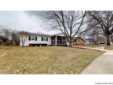 21 Nottingham Rd, Springfield, IL 62704 photo 1