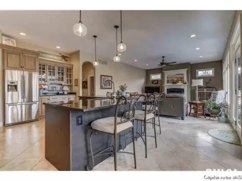 700 Epping Ct, Springfield, IL 62711 photo 9