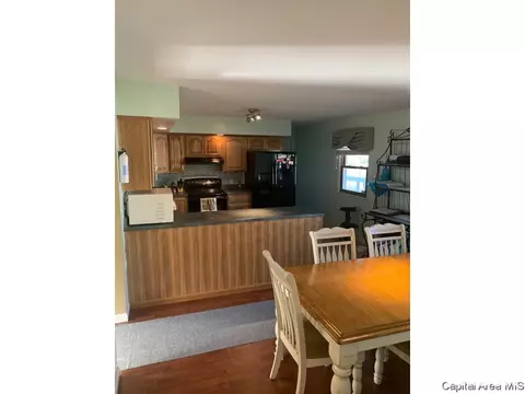63 Locksley Ln, Springfield, IL 62704 photo 5