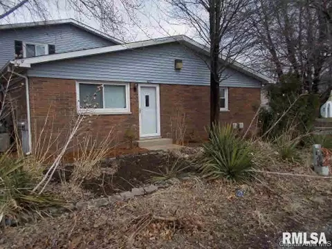 467 S Durkin, Springfield, IL 62702 photo 1