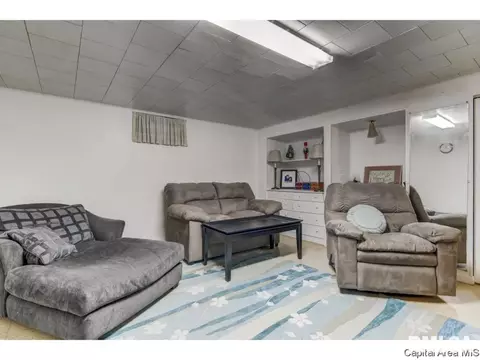 2417 Cahokia Dr, Springfield, IL 62702 photo 35