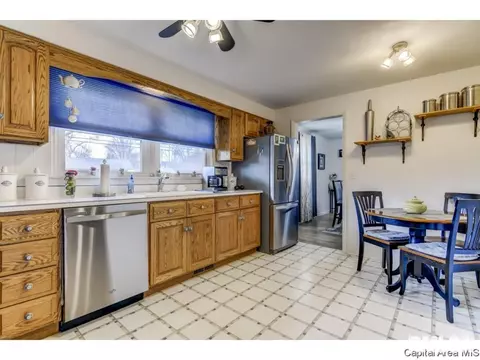 2417 Cahokia Dr, Springfield, IL 62702 photo 21