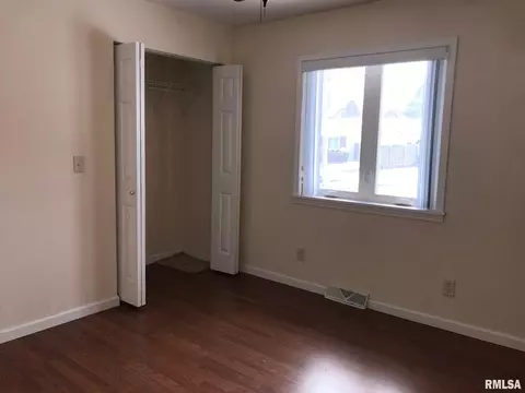 10 Skyview Dr, Springfield, IL 62702 photo 12
