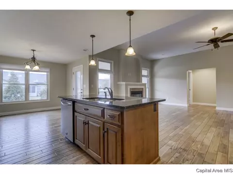 2709 Whiteside Xing, Springfield, IL 62711 photo 9
