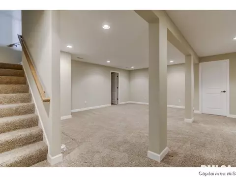 2709 Whiteside Xing, Springfield, IL 62711 photo 24