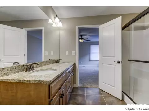 2709 Whiteside Xing, Springfield, IL 62711 photo 20