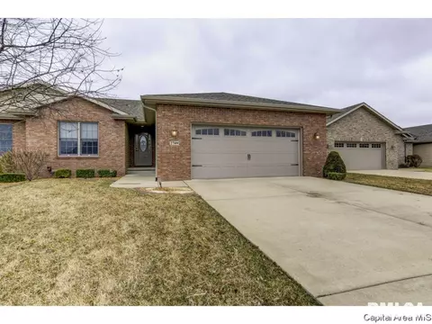 2709 Whiteside Xing, Springfield, IL 62711 photo 1