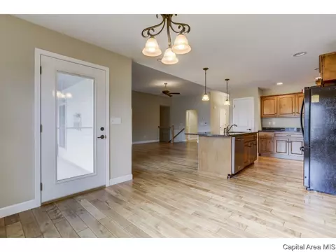 2709 Whiteside Xing, Springfield, IL 62711 photo 12