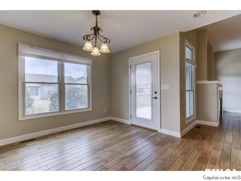 2709 Whiteside Xing, Springfield, IL 62711 photo 11
