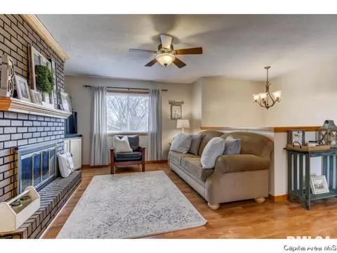 12 Champlain, Springfield, IL 62702 photo 5