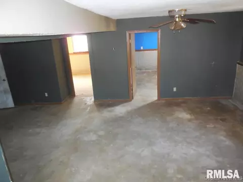 200 E Chambers, Jacksonville, IL 62650 photo 5