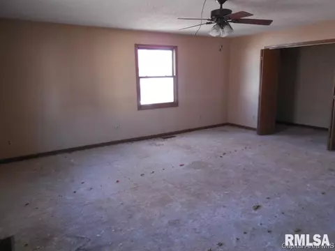 200 E Chambers, Jacksonville, IL 62650 photo 8
