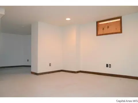 1527 S 5th St, Springfield, IL 62703 photo 16