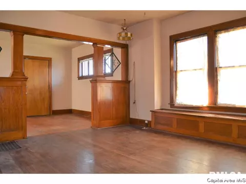 1527 S 5th St, Springfield, IL 62703 photo 10
