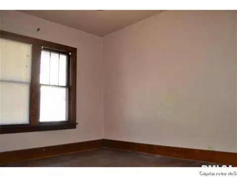 1527 S 5th St, Springfield, IL 62703 photo 15