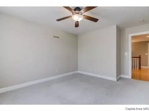 7520 Wentworth, Springfield, IL 62711 photo 16