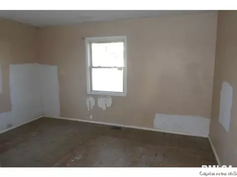 159 N English Ave, Springfield, IL 62702 photo 8