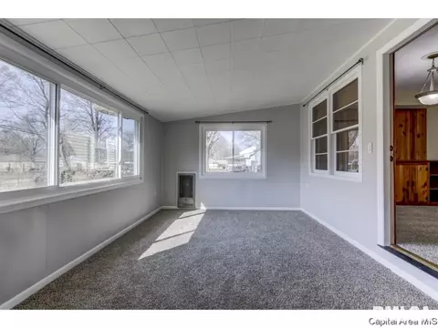 1924 E Hood St, Springfield, IL 62703 photo 13