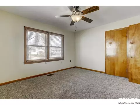 1924 E Hood St, Springfield, IL 62703 photo 18