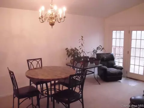 2307 Chatham Rd, Springfield, IL 62704 photo 15
