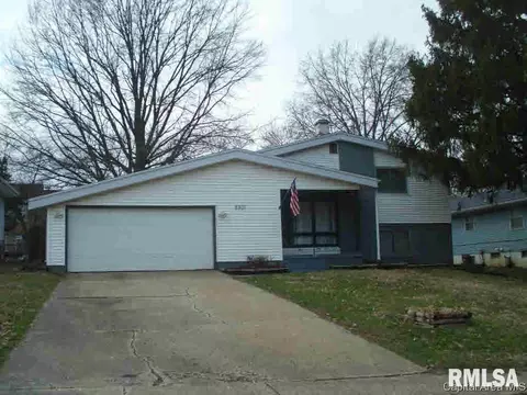 2307 Chatham Rd, Springfield, IL 62704 photo 1