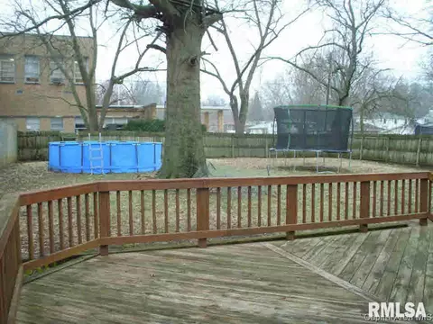 2307 Chatham Rd, Springfield, IL 62704 photo 10
